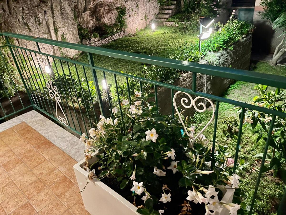 Minori Palace De Luxe Apartment Εξωτερικό φωτογραφία
